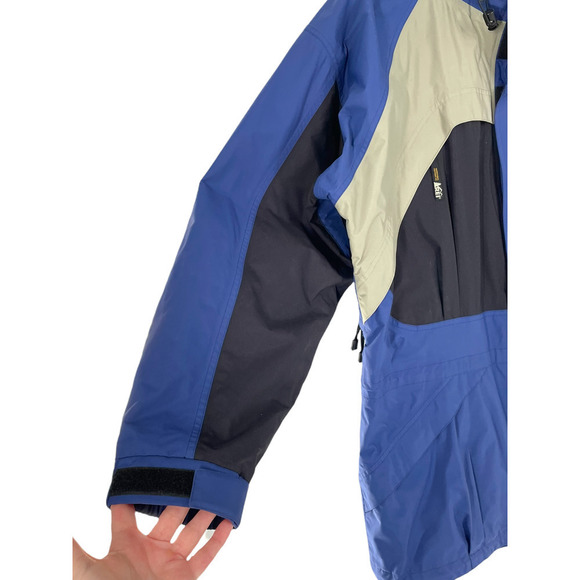 REI ELEMENTS JACKET WITH HOOD - Picture 11 of 12